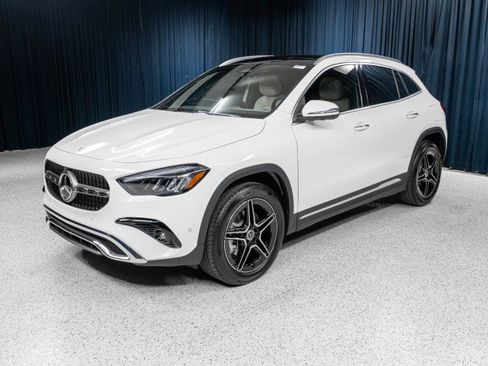 New 2026 Mercedes-Benz GLA 250 image 1