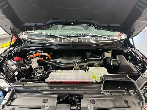 Used 2022 Ford F150 XLT w/ Equipment Group 302A High image 31