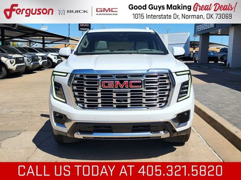 New 2026 GMC Yukon Denali w/ Denali Reserve Package AWD/4WD image 8