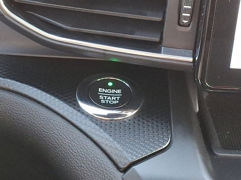 Used 2020 Ford Explorer ST image 28