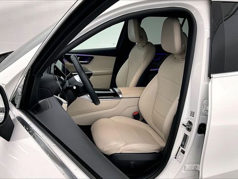 Certified 2023 Mercedes-Benz GLC 300 image 16