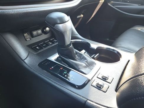 Used 2018 Toyota Highlander XLE image 27