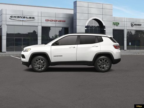New 2026 Jeep Compass Latitude AWD/4WD image 3