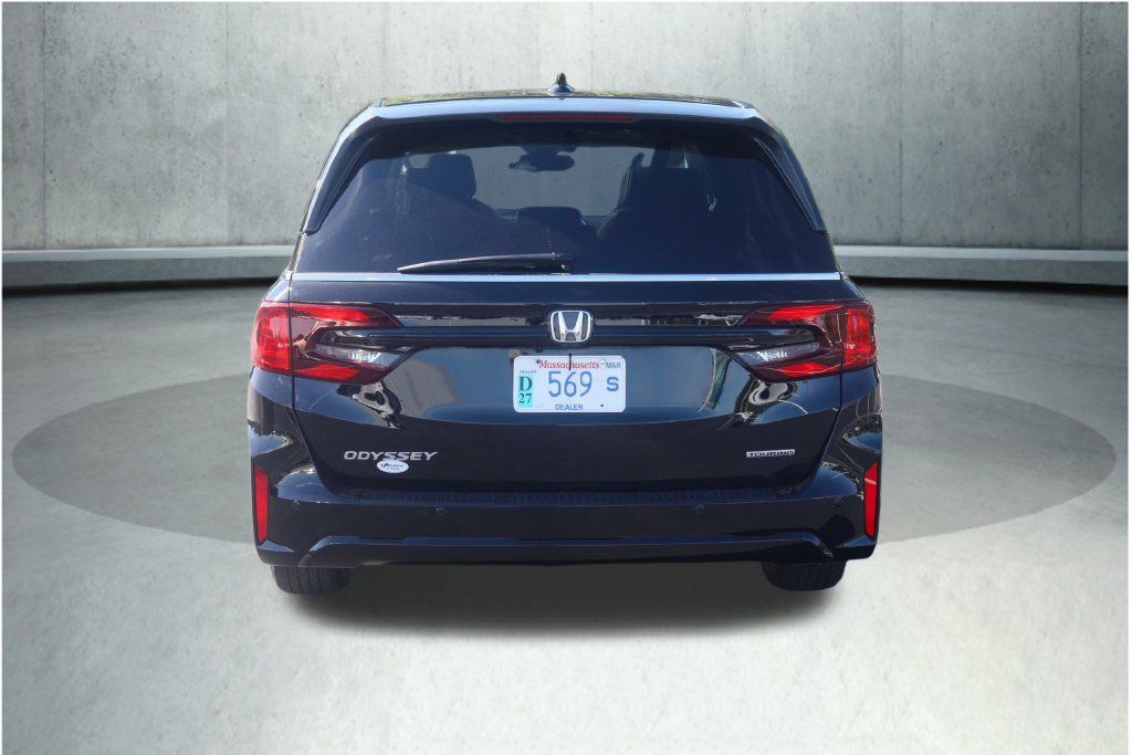 Used 2026 Honda Odyssey Touring image 15