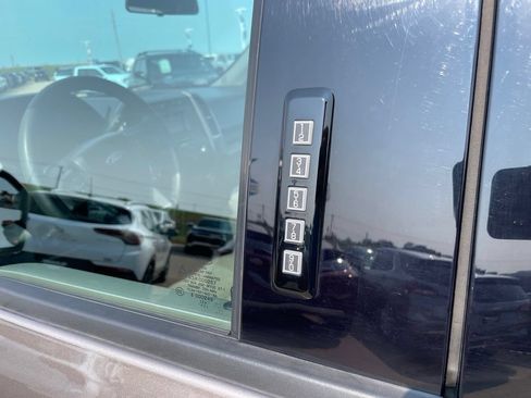 Used 2018 Ford F150 XLT w/ Trailer Tow Package AWD/4WD image 44