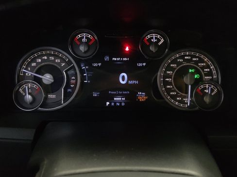 Used 2016 RAM 1500 Limited AWD/4WD image 23
