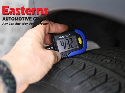 Used 2020 Mercedes-Benz GLB 250 4MATIC image 29