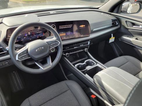 New 2026 Chevrolet Traverse LT AWD/4WD image 22