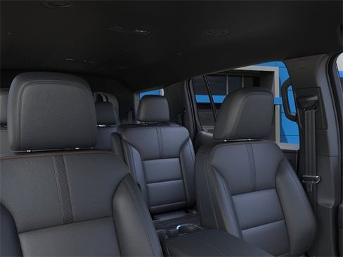 New 2026 Chevrolet Traverse High Country image 24