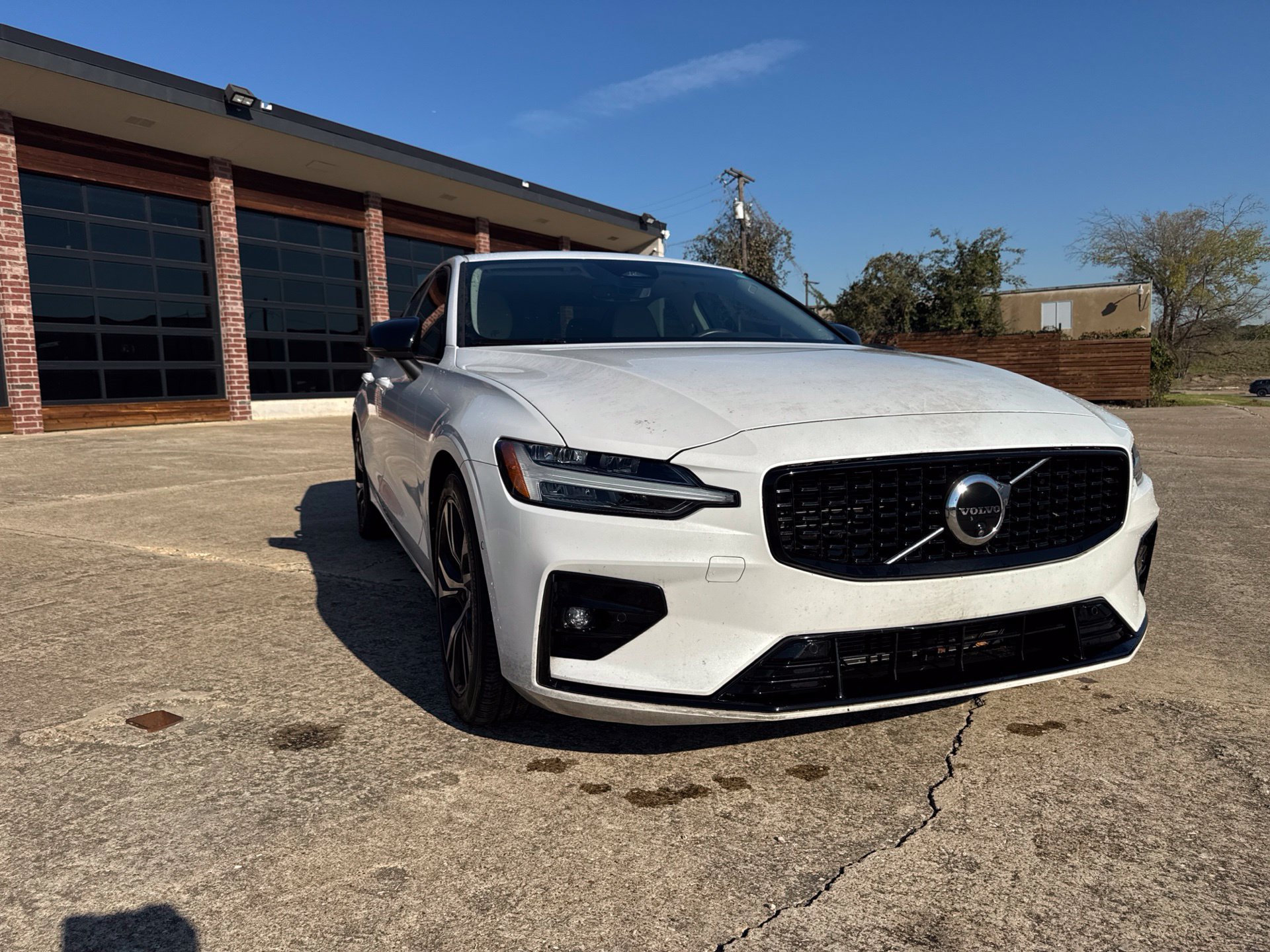 Used 2024 Volvo S60 B5 Plus FWD image 3