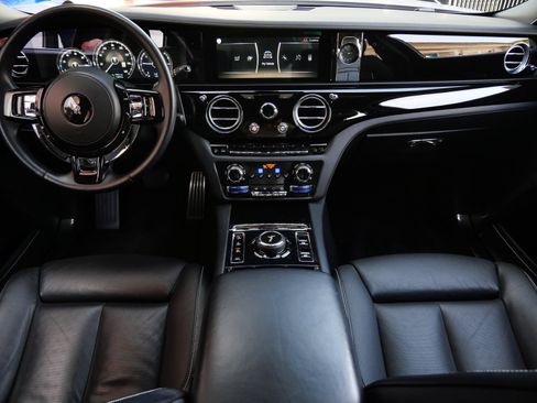 Used 2022 Rolls-Royce Ghost AWD/4WD image 4