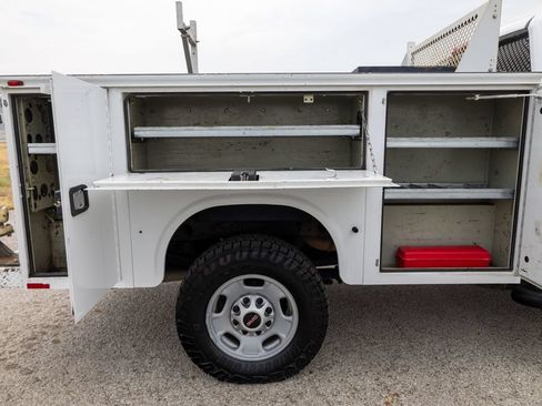 Used 2019 GMC Sierra 2500 2WD Crew Cab image 22