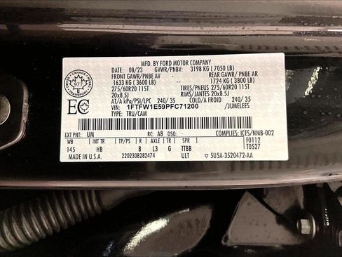 Certified 2023 Ford F150 Lariat w/ Equipment Group 502A High image 33