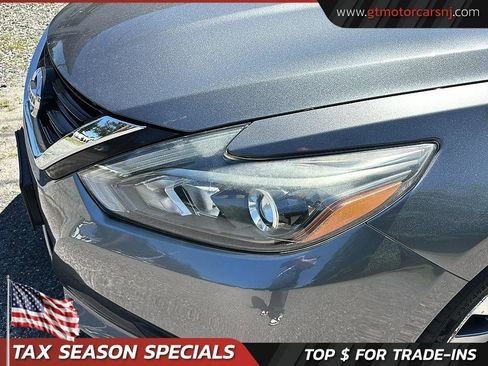 Used 2016 Nissan Altima 2.5 SR FWD image 9