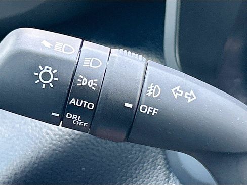 Used 2025 Toyota Tundra SR5 AWD/4WD image 33