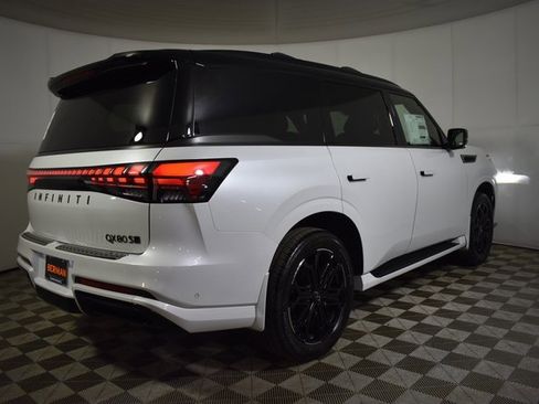 New 2026 INFINITI QX80 4WD image 5