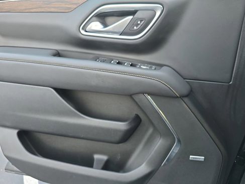 Used 2024 Chevrolet Tahoe Premier image 27