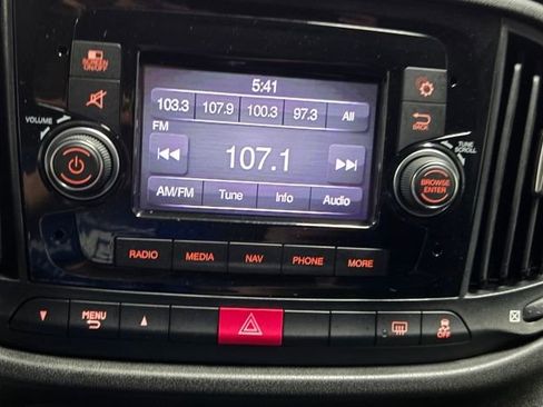 Used 2021 RAM ProMaster City Tradesman SLT image 17