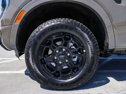 New 2026 Ford Ranger XLT w/ Equipment Group 301A High AWD/4WD image 11