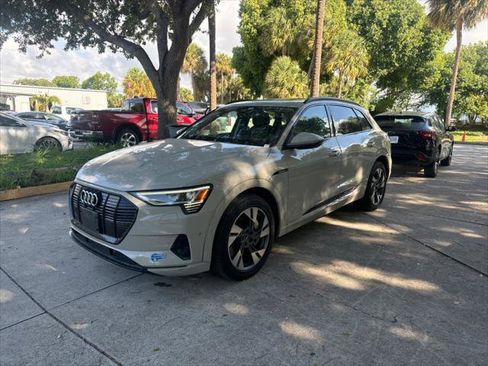 Used 2021 Audi e-tron Premium w/ Convenience Plus Package AWD/4WD image 2
