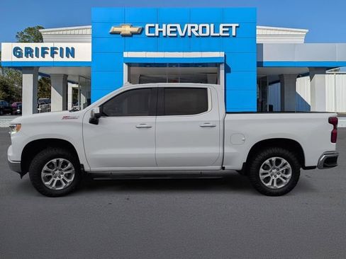 Used 2023 Chevrolet Silverado 1500 LTZ AWD/4WD image 10