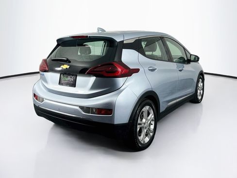 Used 2017 Chevrolet Bolt LT FWD image 9