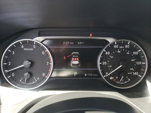 Used 2023 Nissan Rogue SV w/ SV Premium B Package AWD/4WD image 24