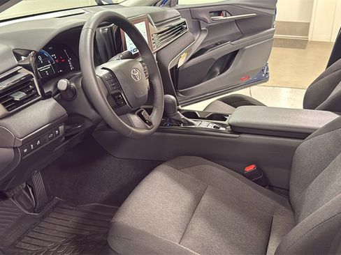 Certified 2025 Toyota Camry LE image 12