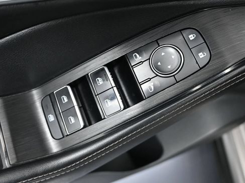 Used 2021 Nissan Rogue SL AWD/4WD image 11