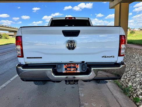 Used 2024 RAM 2500 Big Horn w/ Off Road Package AWD/4WD image 4