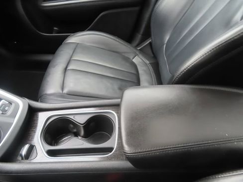 Used 2016 Chrysler 200 C w/ Quick Order Package 26P image 38