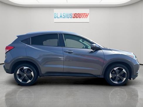 Used 2018 Honda HR-V EX-L image 2
