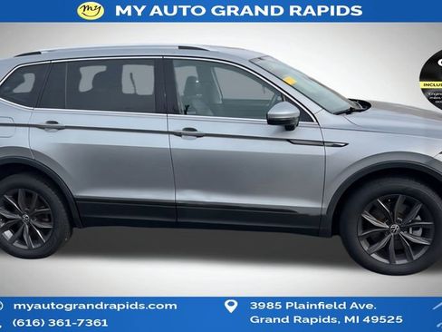 Used 2022 Volkswagen Tiguan SE image 5