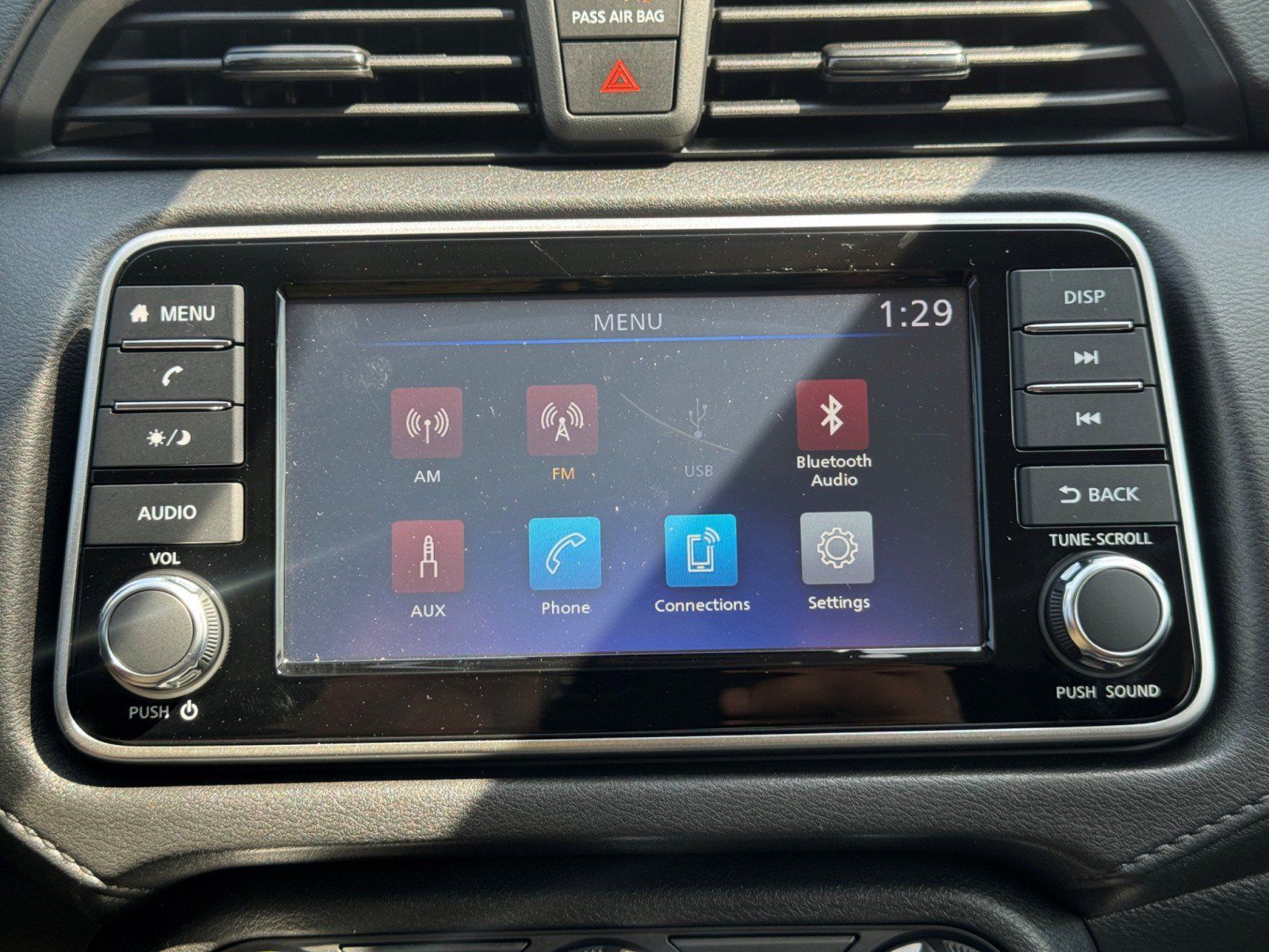 Used 2021 Nissan Versa S FWD image 22