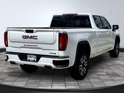 Used 2023 GMC Sierra 1500 AT4 w/ Technology Package AWD/4WD image 7