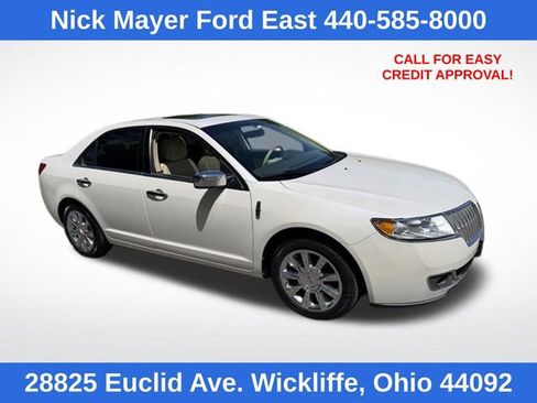 Used 2012 Lincoln MKZ FWD image 1