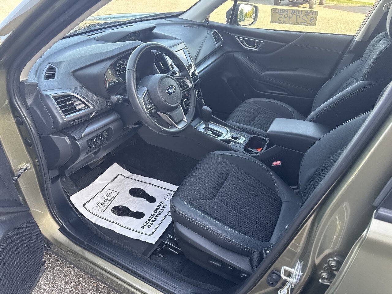 Used 2022 Subaru Forester Premium AWD/4WD image 12