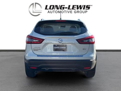 Used 2022 Nissan Rogue Sport SV image 5