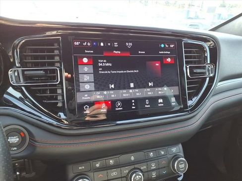 Used 2024 Dodge Durango GT image 21