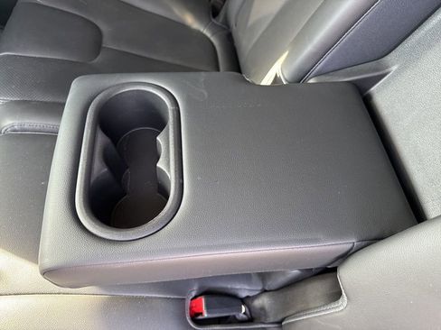 Used 2023 Hyundai Santa Fe SEL w/ Premium Package image 10