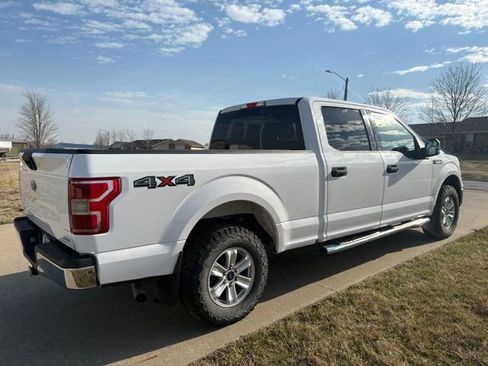 Used 2018 Ford F150 XLT image 4