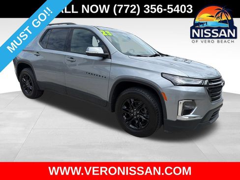 Used 2023 Chevrolet Traverse LT w/ Midnight/Sport Edition FWD image 1