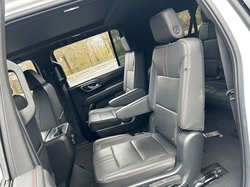 Used 2022 Chevrolet Suburban RST w/ Luxury Package AWD/4WD image 47