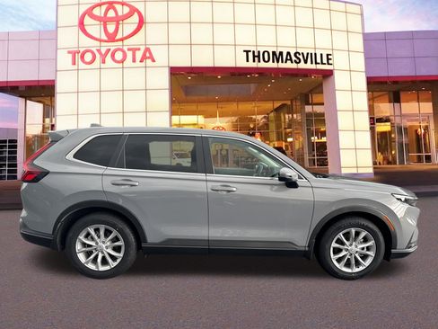 Used 2025 Honda CR-V EX image 6