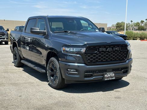New 2026 RAM 1500 Express AWD/4WD image 10