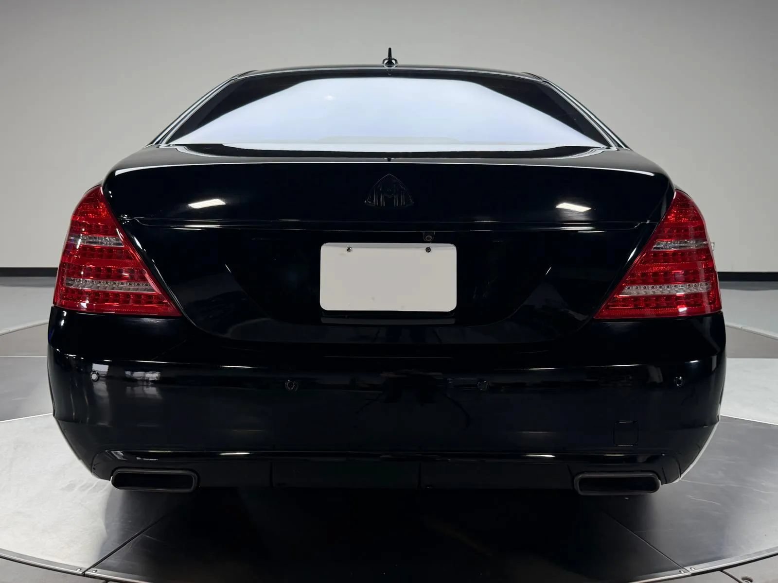 Used 2010 Mercedes-Benz S 550 4MATIC image 5