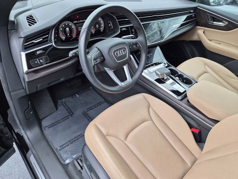 Certified 2023 Audi Q8 Prestige w/ Prestige Package image 2