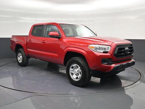 Used 2022 Toyota Tacoma SR w/ SR Convenience Package RWD image 5