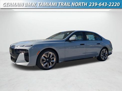 New 2026 BMW 760i xDrive w/ Premium Package AWD/4WD image 1