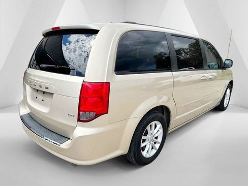 Used 2014 Dodge Grand Caravan SXT w/ Quick Order Package 29G SXT FWD image 7